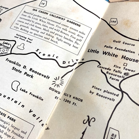 Vintage Manual Through the Little White House - Picture 4 of 5